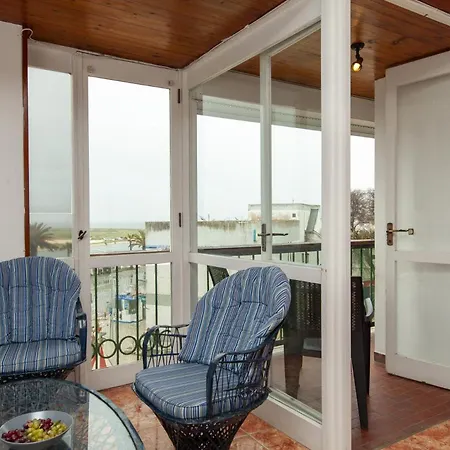 B22 - Rising Sun 2 Bed Flat Apartmán Lagos