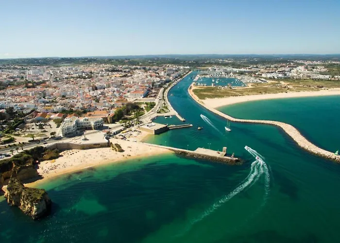 Lägenhet B22 - Rising Sun 2 Bed Flat