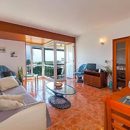 B22 - Rising Sun 2 Bed Flat
