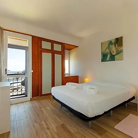 B22 - Rising Sun 2 Bed Flat Апартаменты *