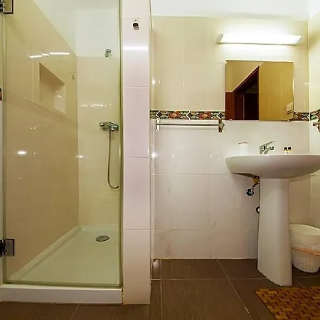 B22 - Rising Sun 2 Bed Flat