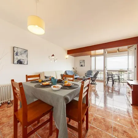Апартаменты B22 - Rising Sun 2 Bed Flat