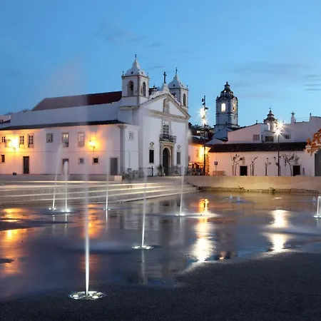 B22 - Rising Sun 2 Bed Flat Apartamento